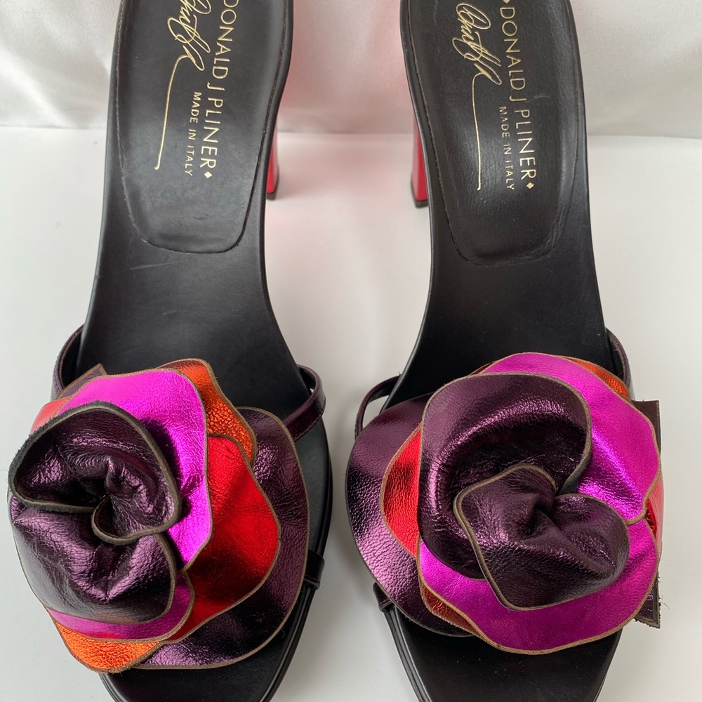 Metallic flower heels